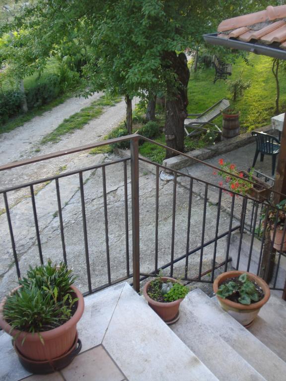 Agriturismo La Fattoria Сан-Донато-Валь-ди-Комино Экстерьер фото